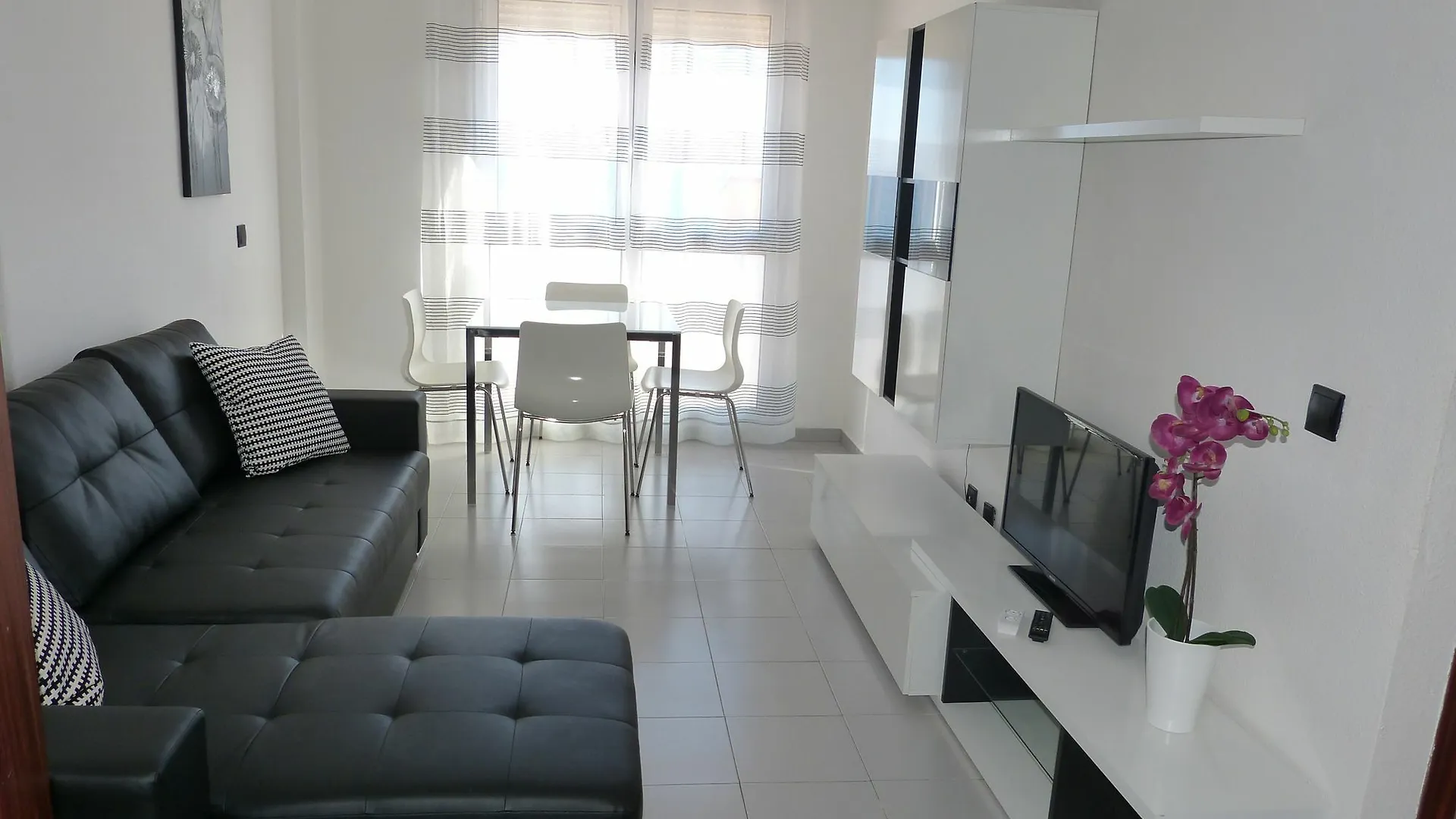 Apartment Los Castanos El Medano  Spain